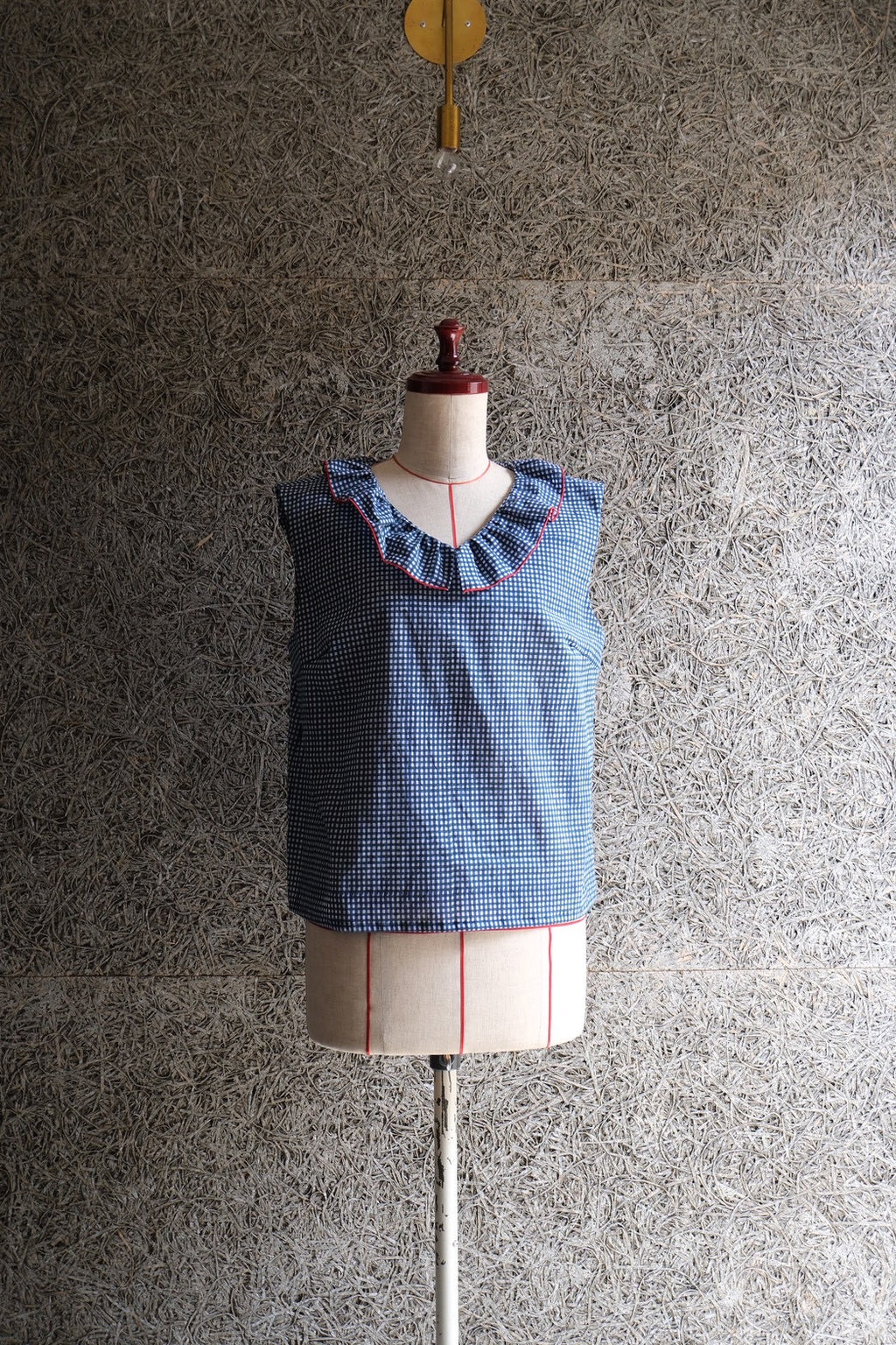 frill tops