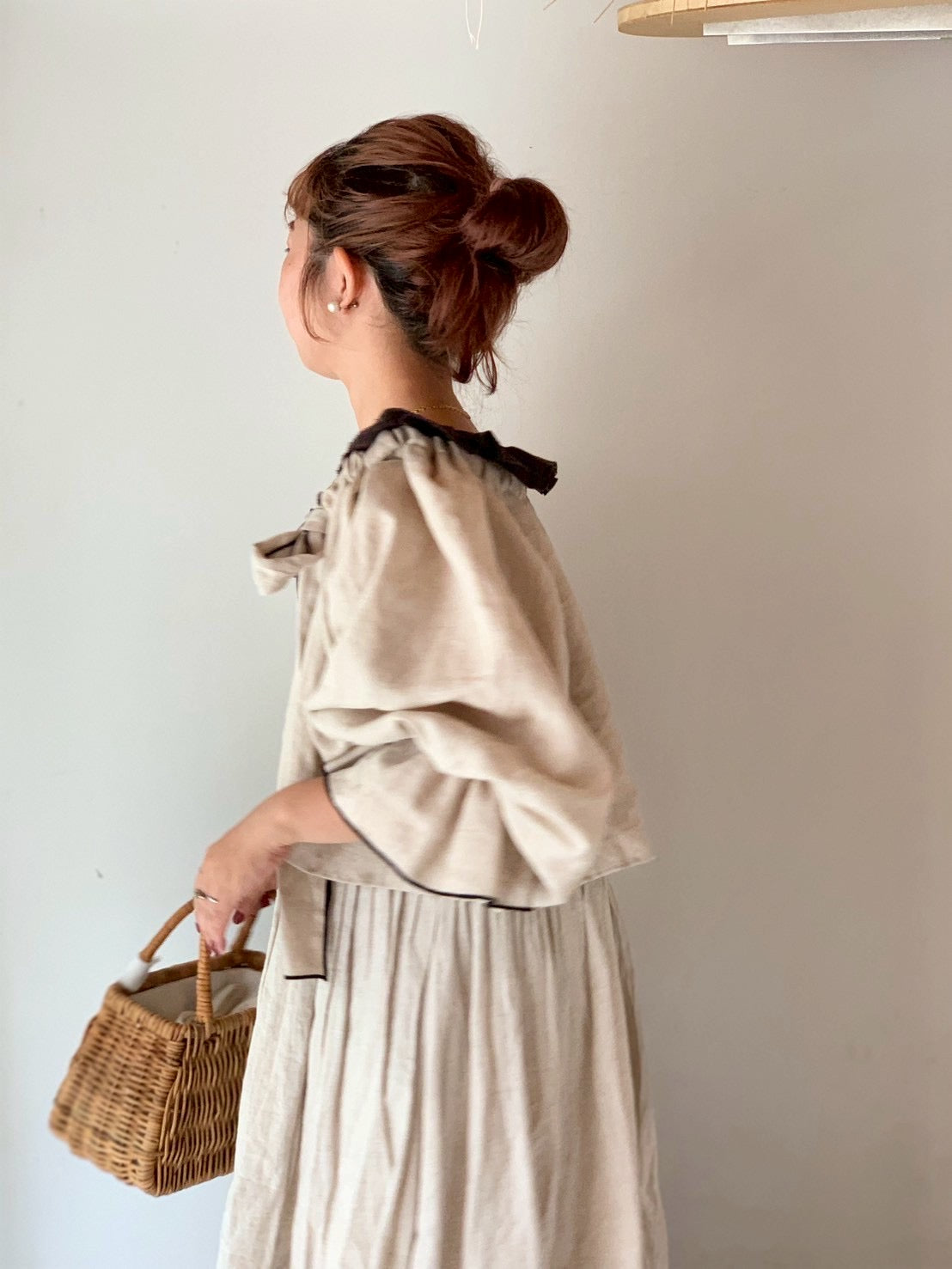 linen ribbon puff blouse(écru)