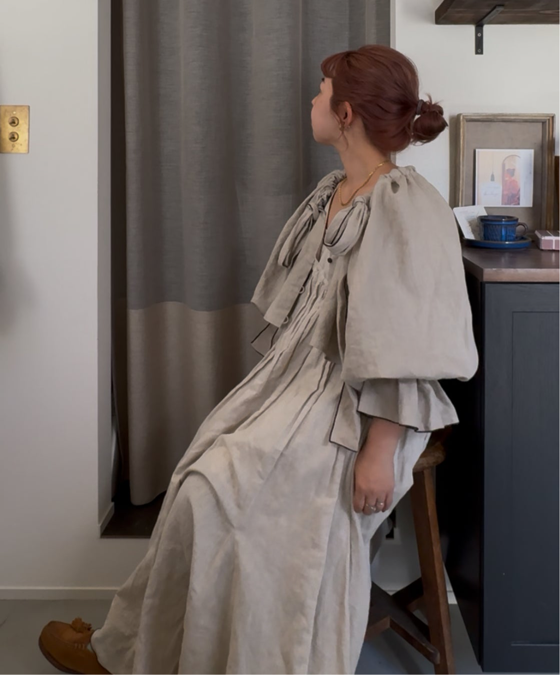 【予約】linen ribbon puff blouse(écru)