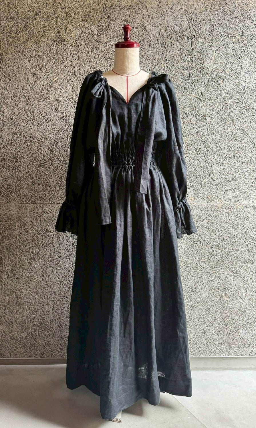linen ribbon puff onepiece(black)