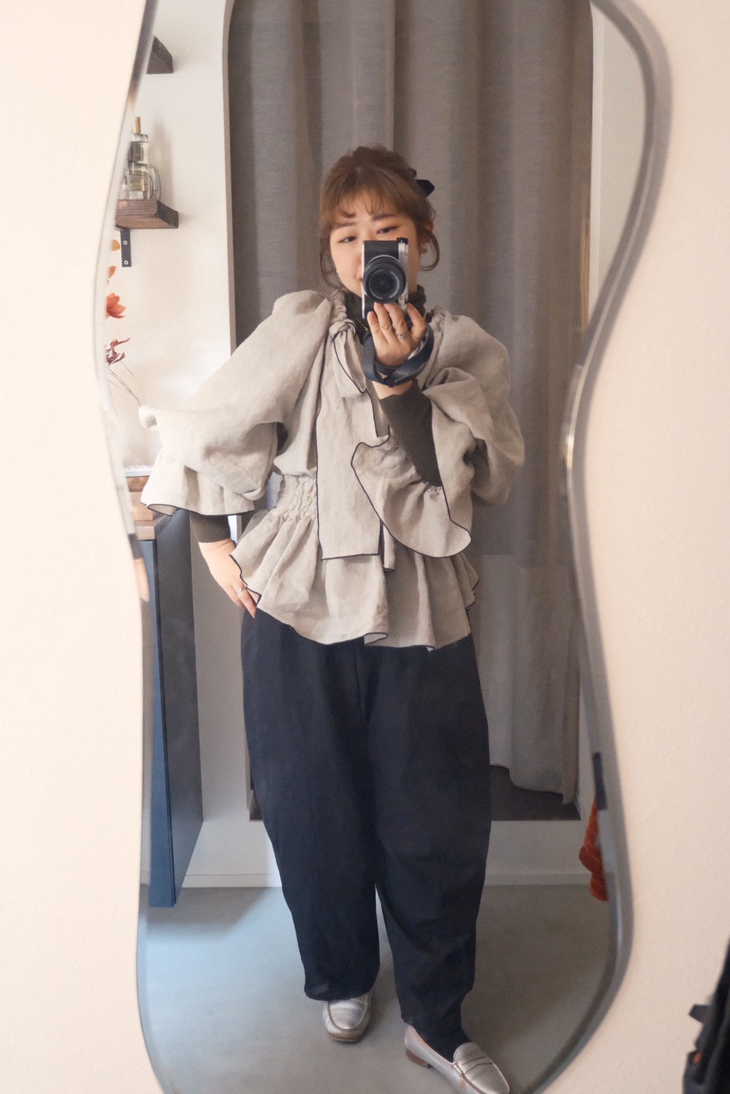 【予約】ribon puff peplum(écru)