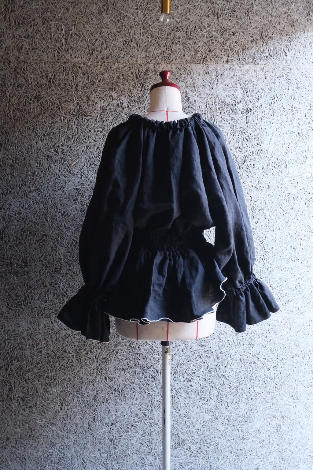 【予約】ribon puff peplum(black)