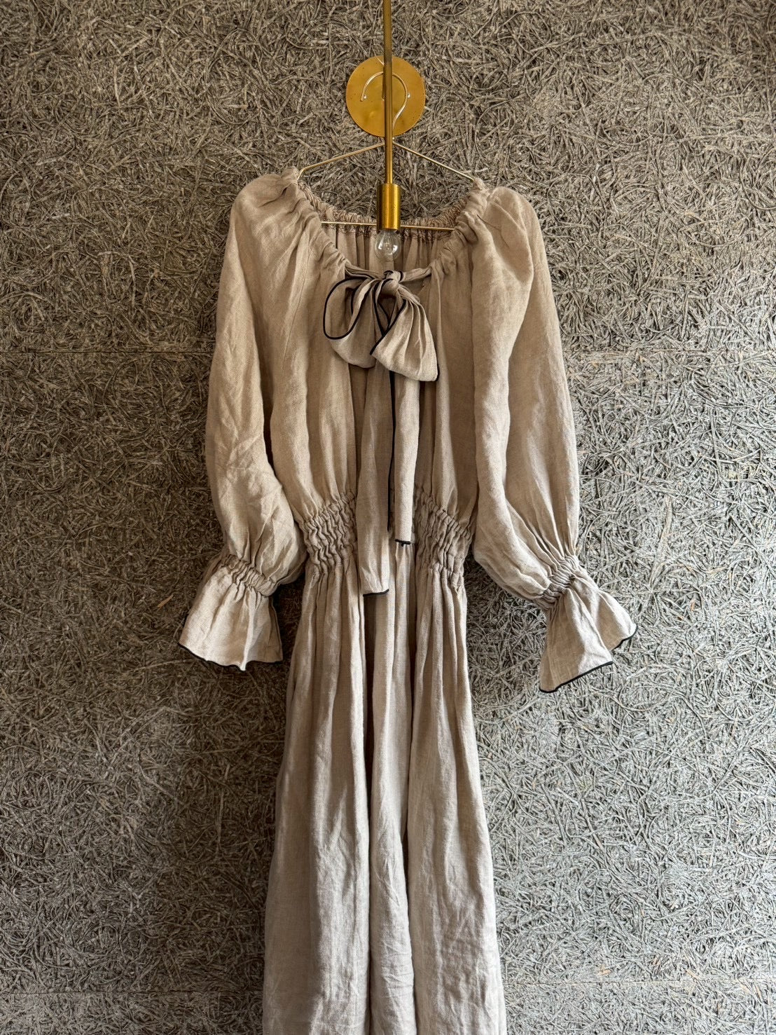 linen ribbon puff onepiece(écru)