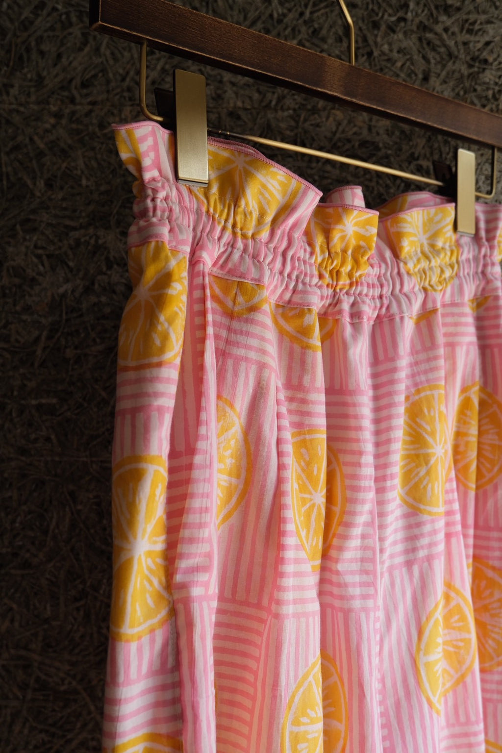 frill pants